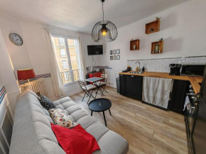 Appartement 2 Pièces à Paris - Villa Gagliardini